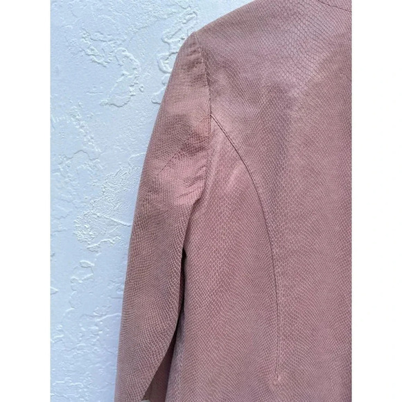 Newport News Womens Open Front Scallop Leather Blazer Jacket Soft Pink Sz 8 - Picture 11 of 14